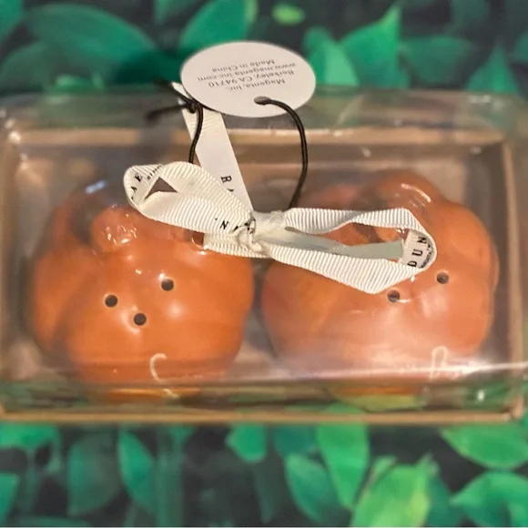 Rae Dunn pumpkins - Picture 3 of 3